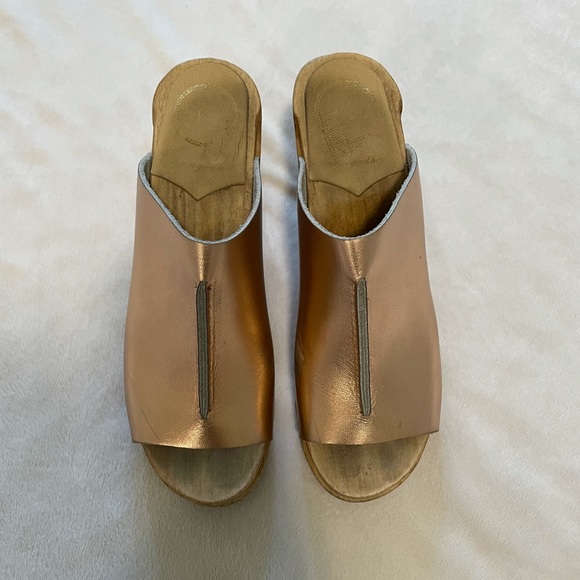 No. 6 rose gold front seam slide clog - Picture 14 of 16